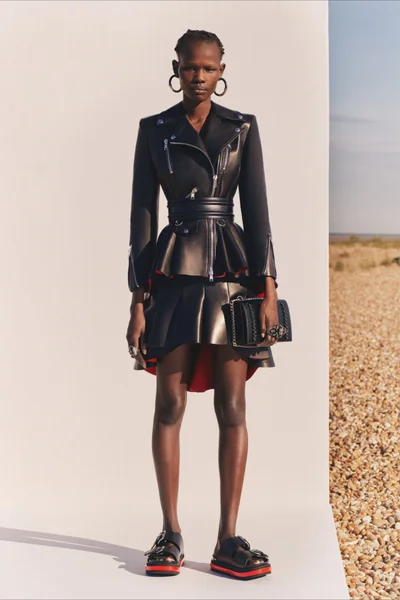 Look 14